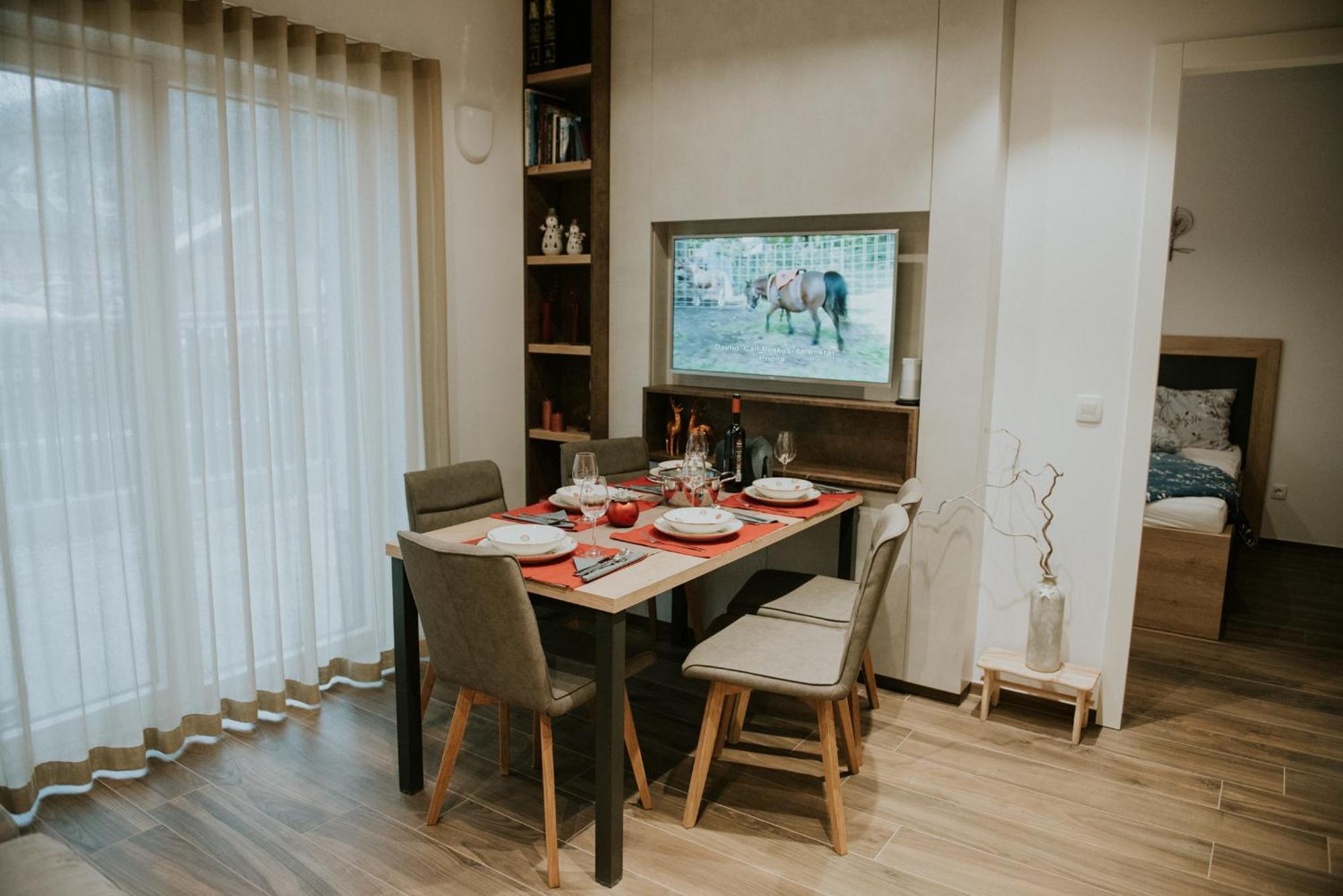 Vila Mojca Apartments Jasna & Jelka Kranjska Gora Habitación foto